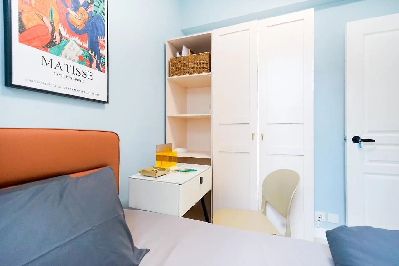 Student Accommodation - Lockhart Road 137 Hong Kong 0*,