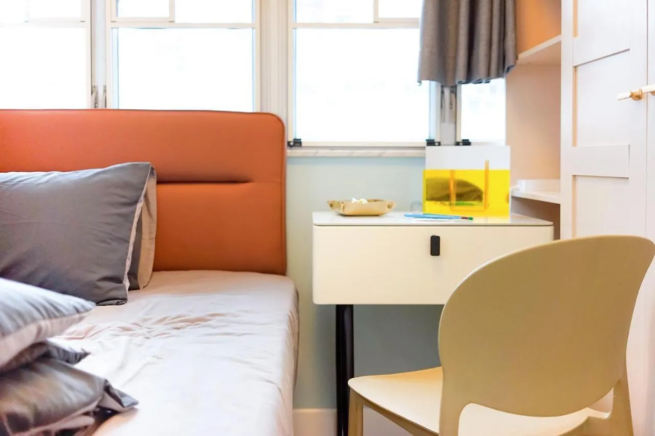 Student Accommodation - Lockhart Road 137 Hong Kong 0*,
