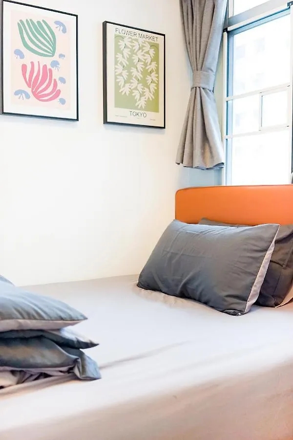 Student Accommodation - Lockhart Road 137 Hong Kong Homestay