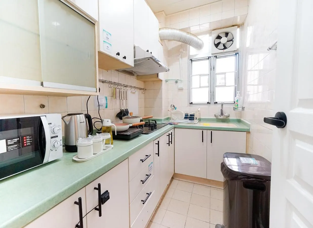 Homestay Student Accommodation - Lockhart Road 137 Hong Kong